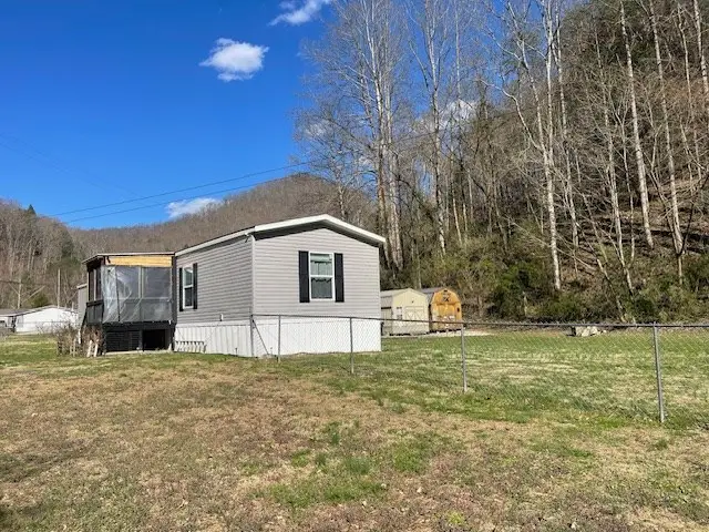 337 Couch Drive, Cornettsville, KY 41731 - #2