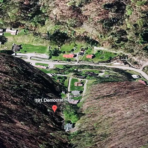 191 Democrat Hollow, Elkhorn City, KY 41522