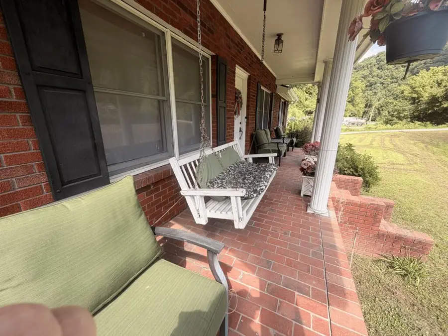62 Creekside Dr., Hi Hat, KY 41636 - #3