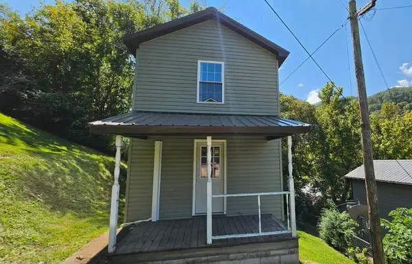 6159 Kentucky 7, Garrett, KY 41630