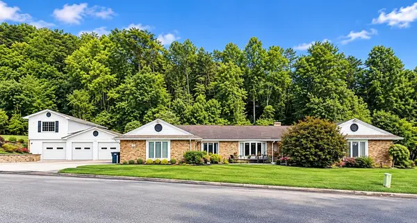 164 Ohio St., Whitesburg, KY 41858