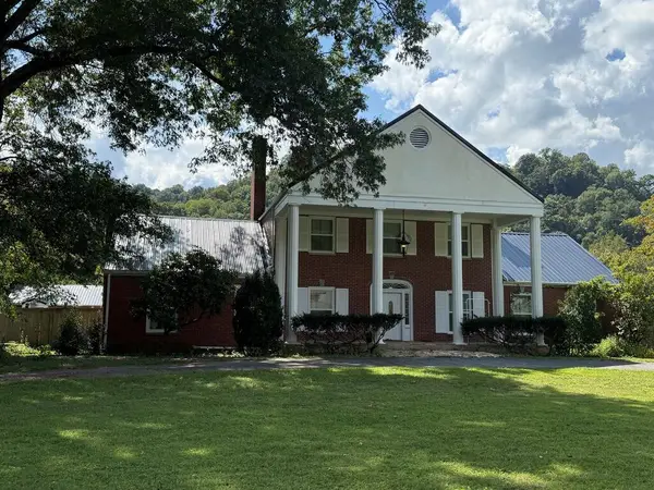 Address Withheld By Seller, Pikeville, KY 41501