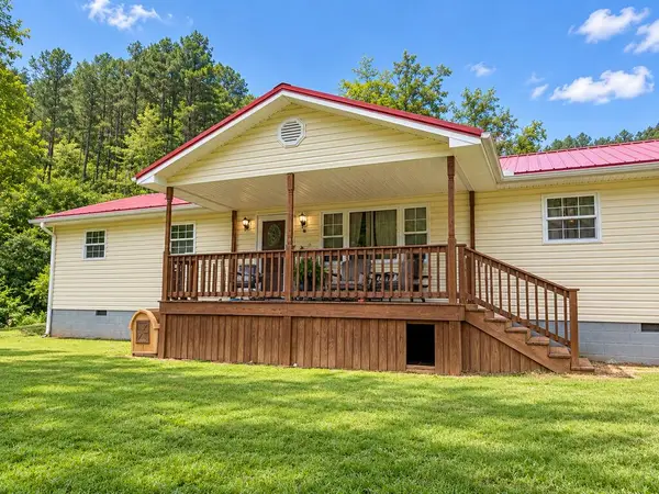 17056 Ky 979, Beaver, KY 41604