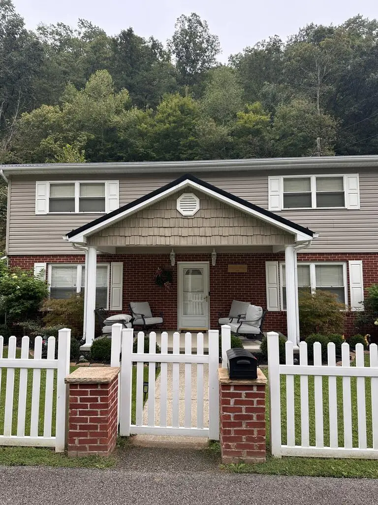 165 Preston Estates, Paintsville, KY 41240 - #1