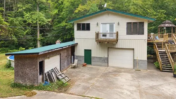 32 Gabriel Circle, Hazard, KY 41701