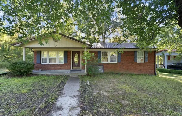 33 Crestview Drive, Hindman, KY 41822