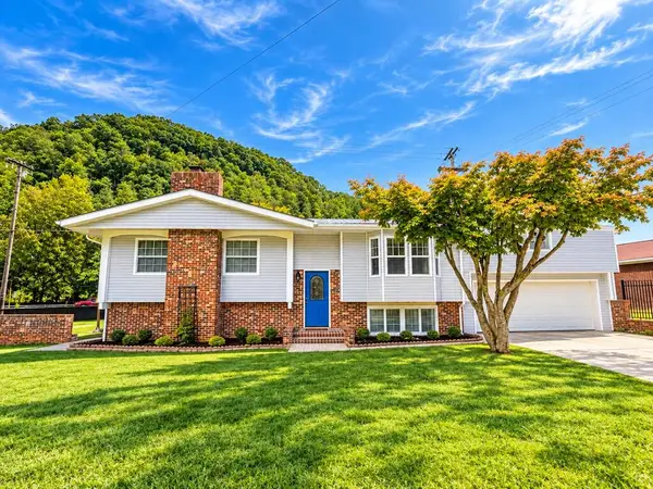 231 Keene Village, Raccoon, KY 41557