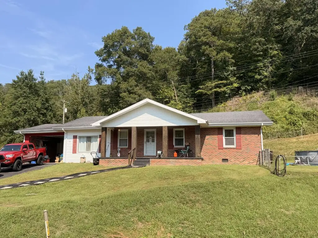 51 Annies Lane, Hagerhill, KY 41222 - #1