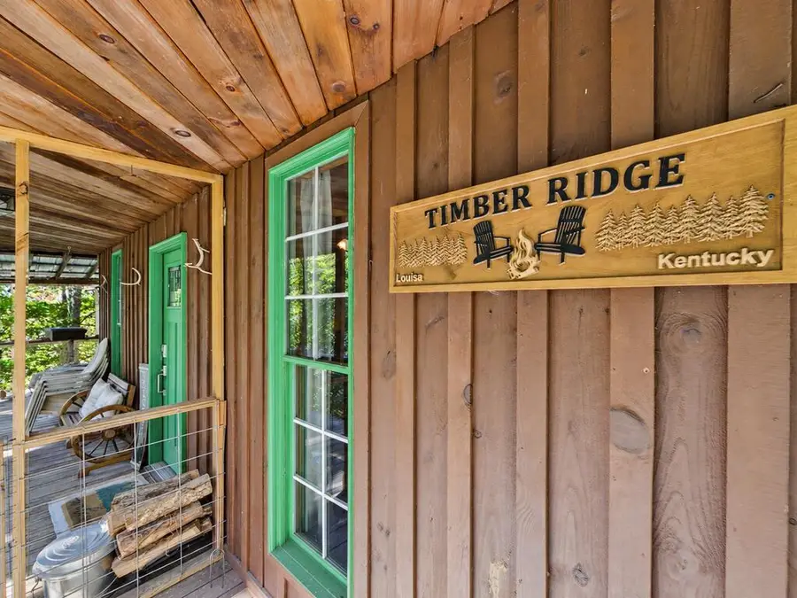 33 Twin Frk Rd, Louisa, KY 41230 - #3