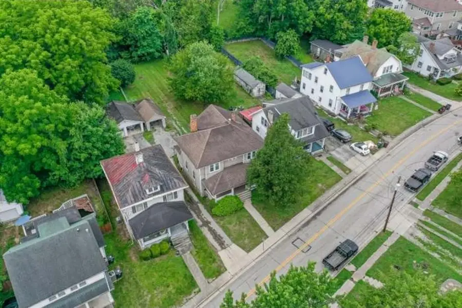 34 Samuels Avenue, Mount Sterling, KY 40353 - #2