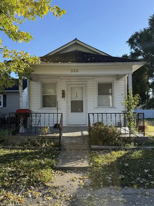 320 S Jefferson St, Louisa, KY 41230