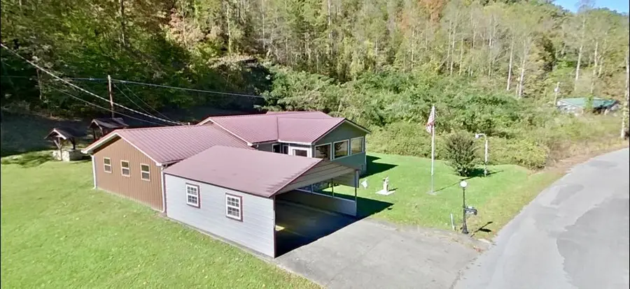 926 Sansom Fork, Dana, KY 41615 - #2