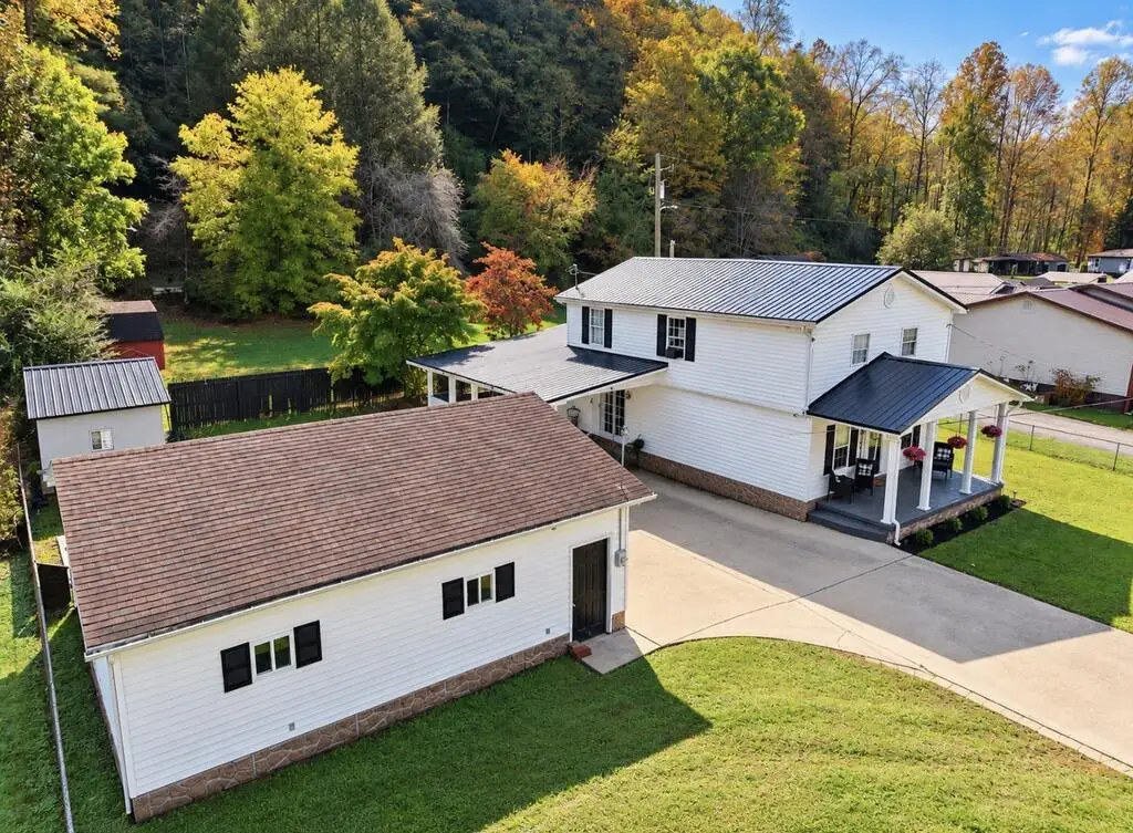 1326 Route 65, Delbarton, WV 25670 - #1