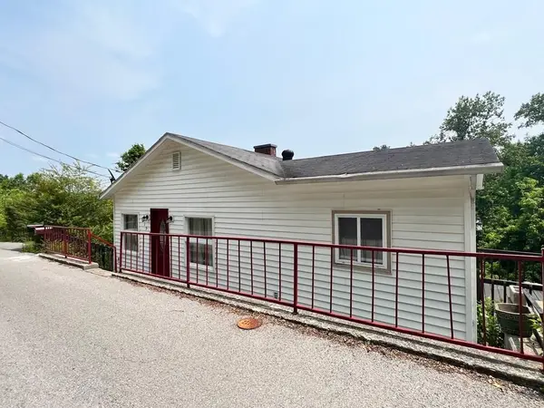219 Peach Orchard Drive, Pikeville, KY 41501