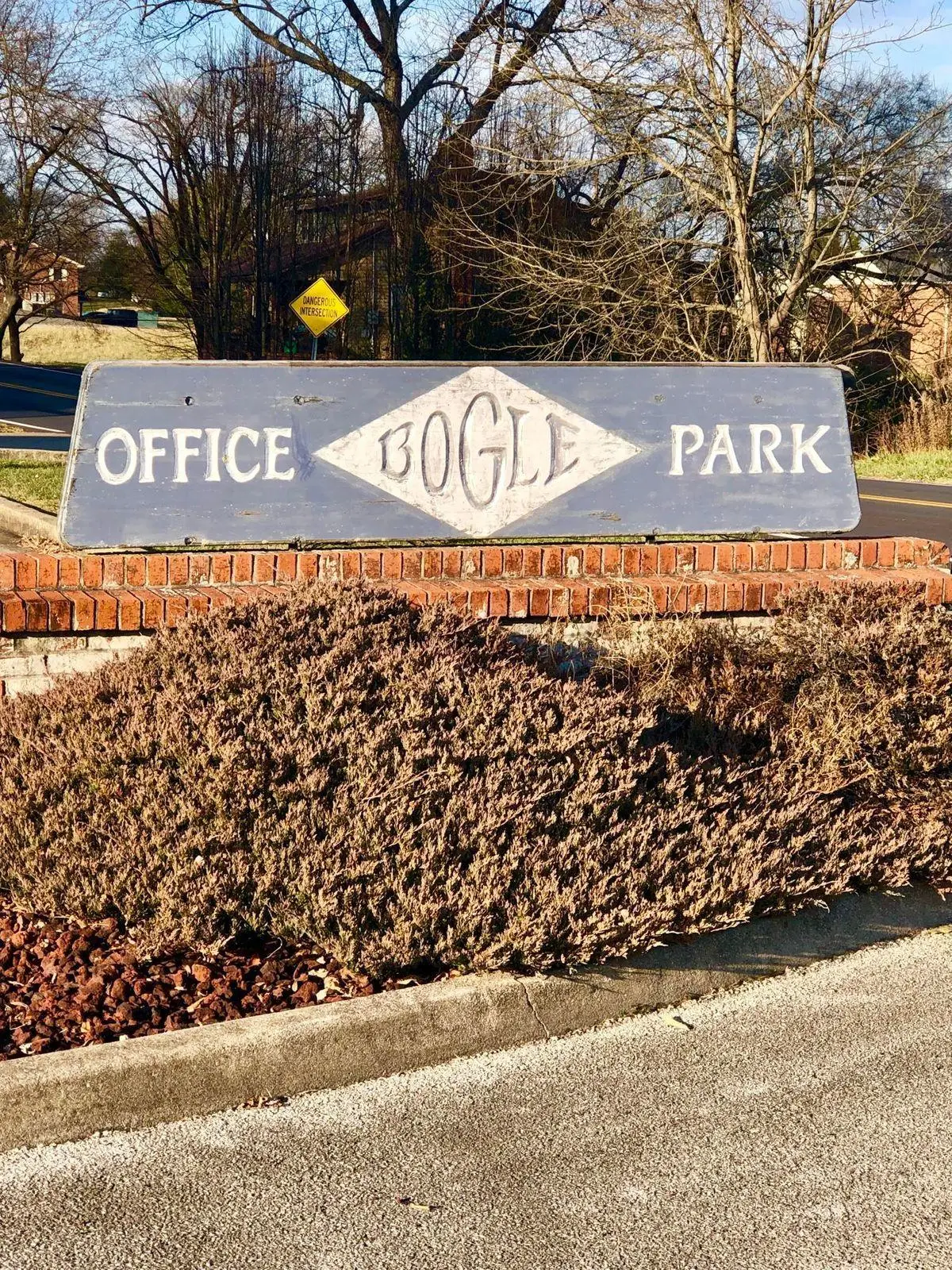 144 Bogle Office Park Drive, Somerset, KY 42503 - #1
