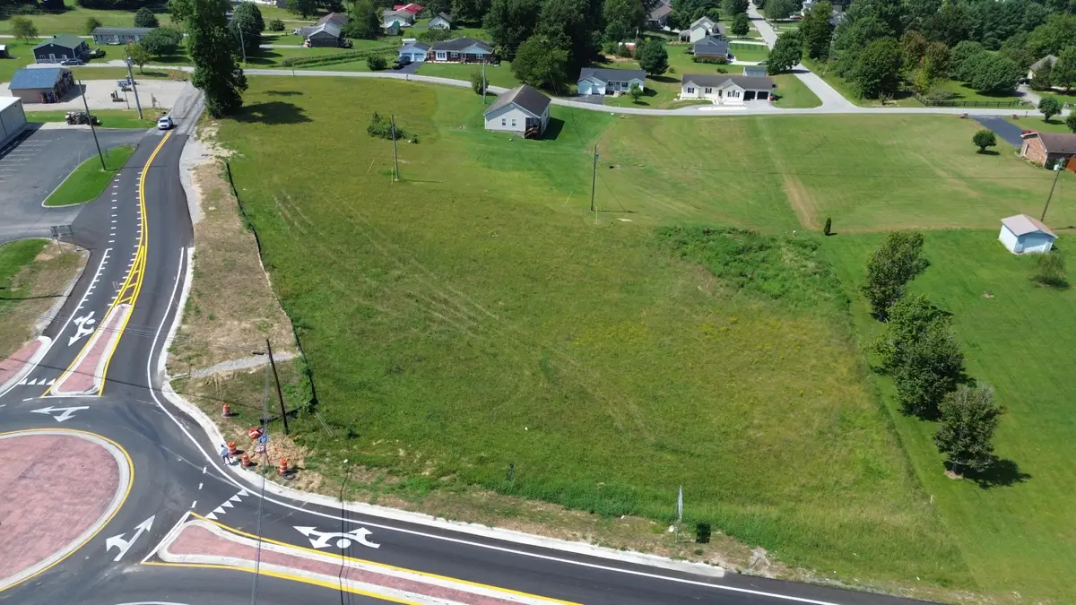 3780 Barbourville Road, London, KY 40744 - #1