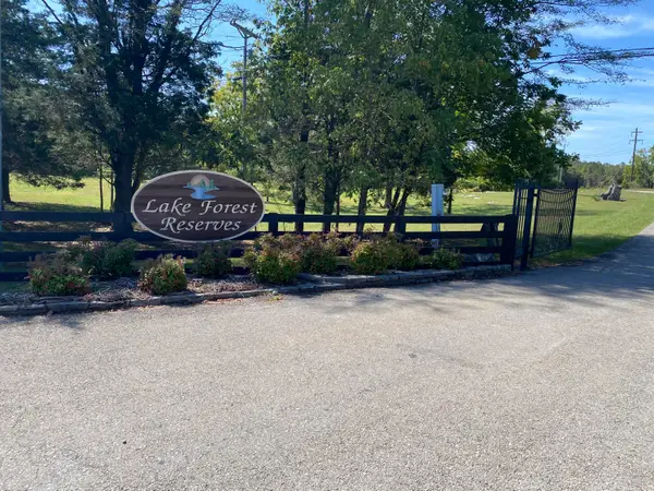 20C Lake Forest Reserve Drive, Bronston, KY 42518