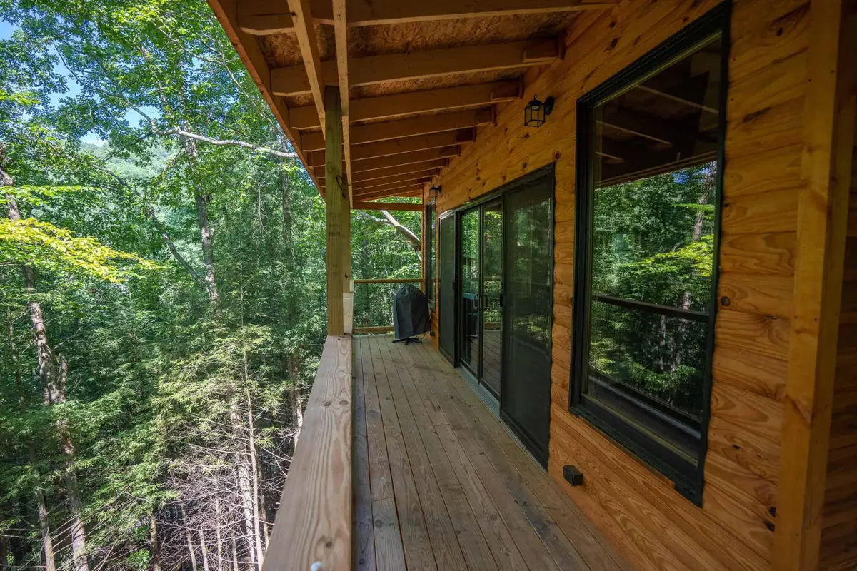 689 Cave Hollow Road, Campton, KY 41301 - #1