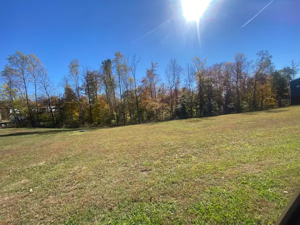160 Peach Tree Lane, Russell Springs, KY 42642