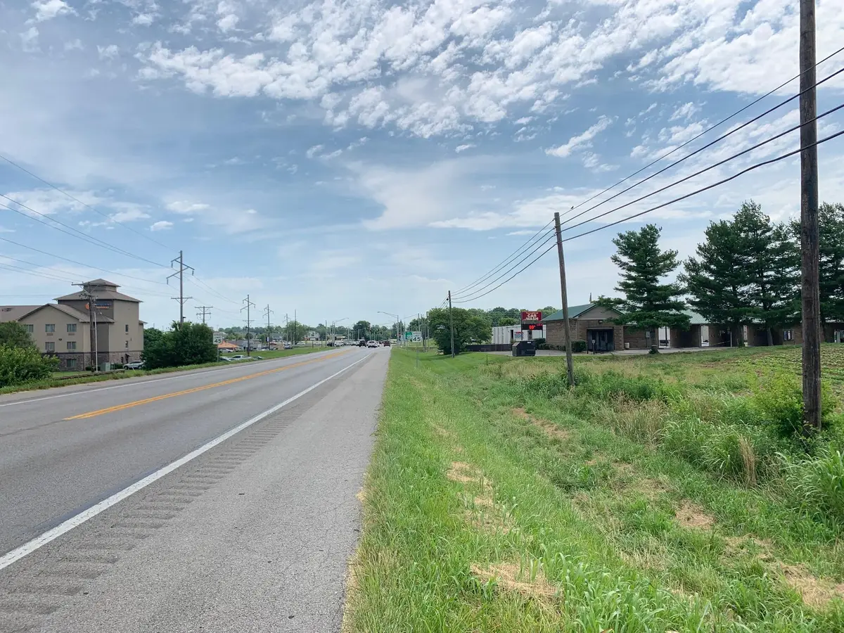 000 Perryville Road, Danville, KY 40422 - #1