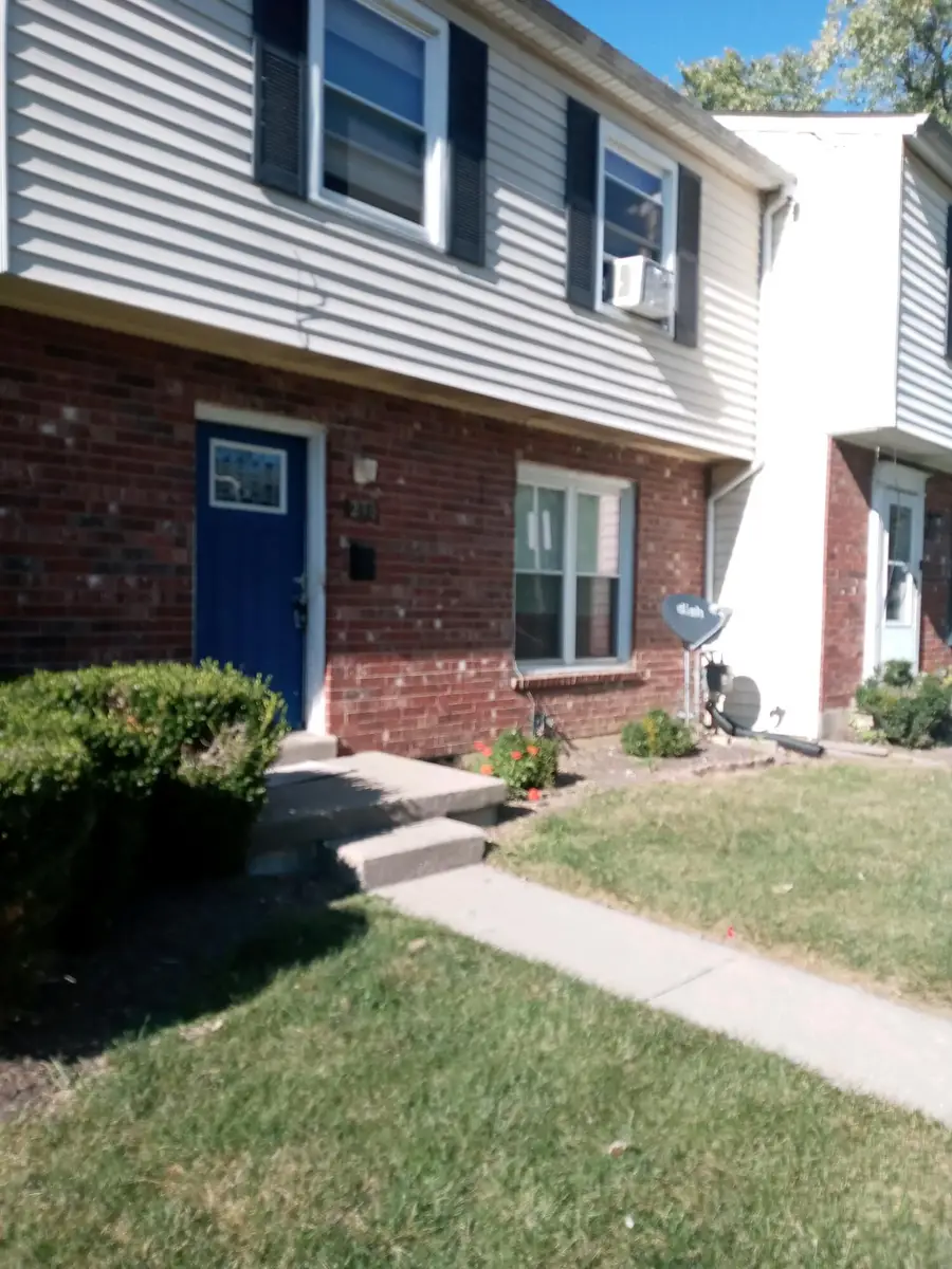 290 Hedgewood Court, Lexington, KY 40509 - #2