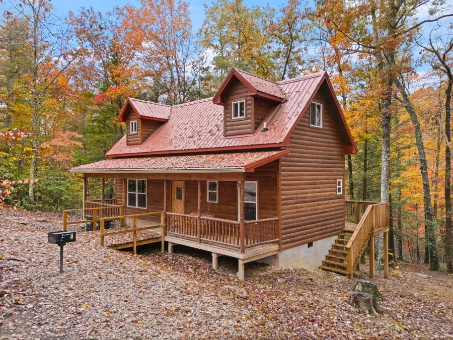 748 Village Drive, Campton, KY 41301 - #3