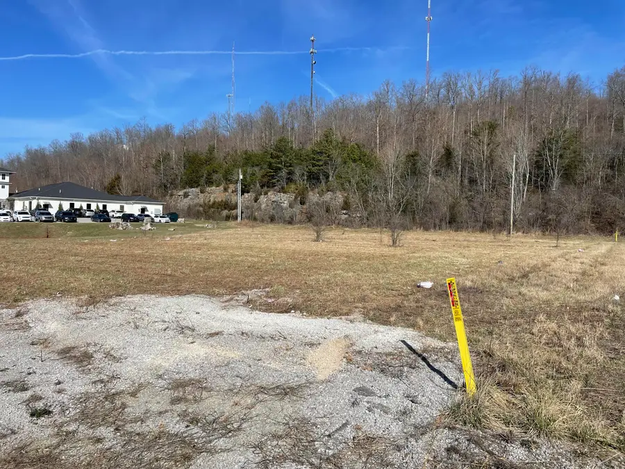 155 E East Ridge Lane, Somerset, KY 42503 - #2