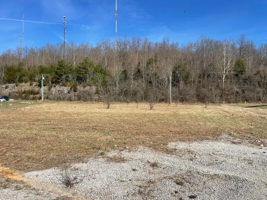 155 E East Ridge Lane, Somerset, KY 42503 - #3