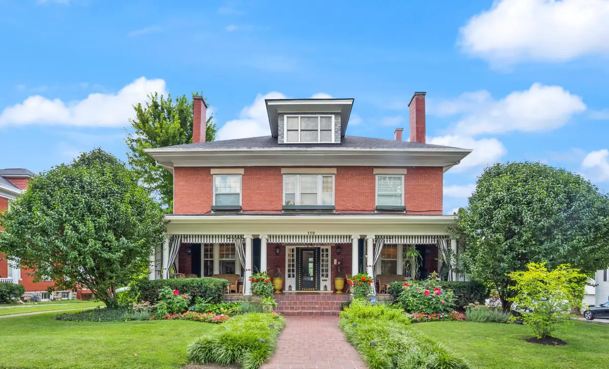 102 E Lexington Avenue, Danville, KY 40422 - #1