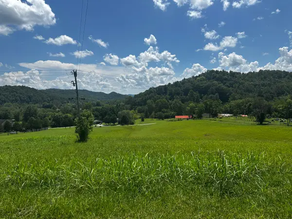 9999 Old Farm Rd. Road, Cannon, KY 40923
