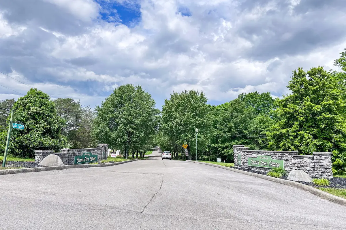 Lot 1 Cedar Pointe Drive, Somerset, KY 42501 - #1