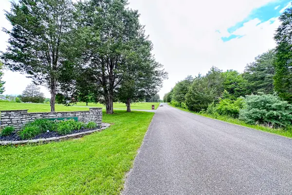 Lot 4 Cedar Pointe Drive, Somerset, KY 42501
