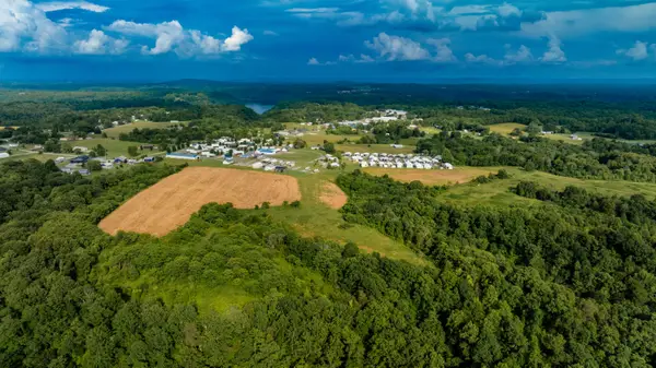 00 J Tucker Lane, Russell Springs, KY 42642