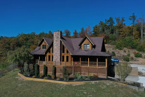 431 Harold Luke Road, Campton, KY 41301