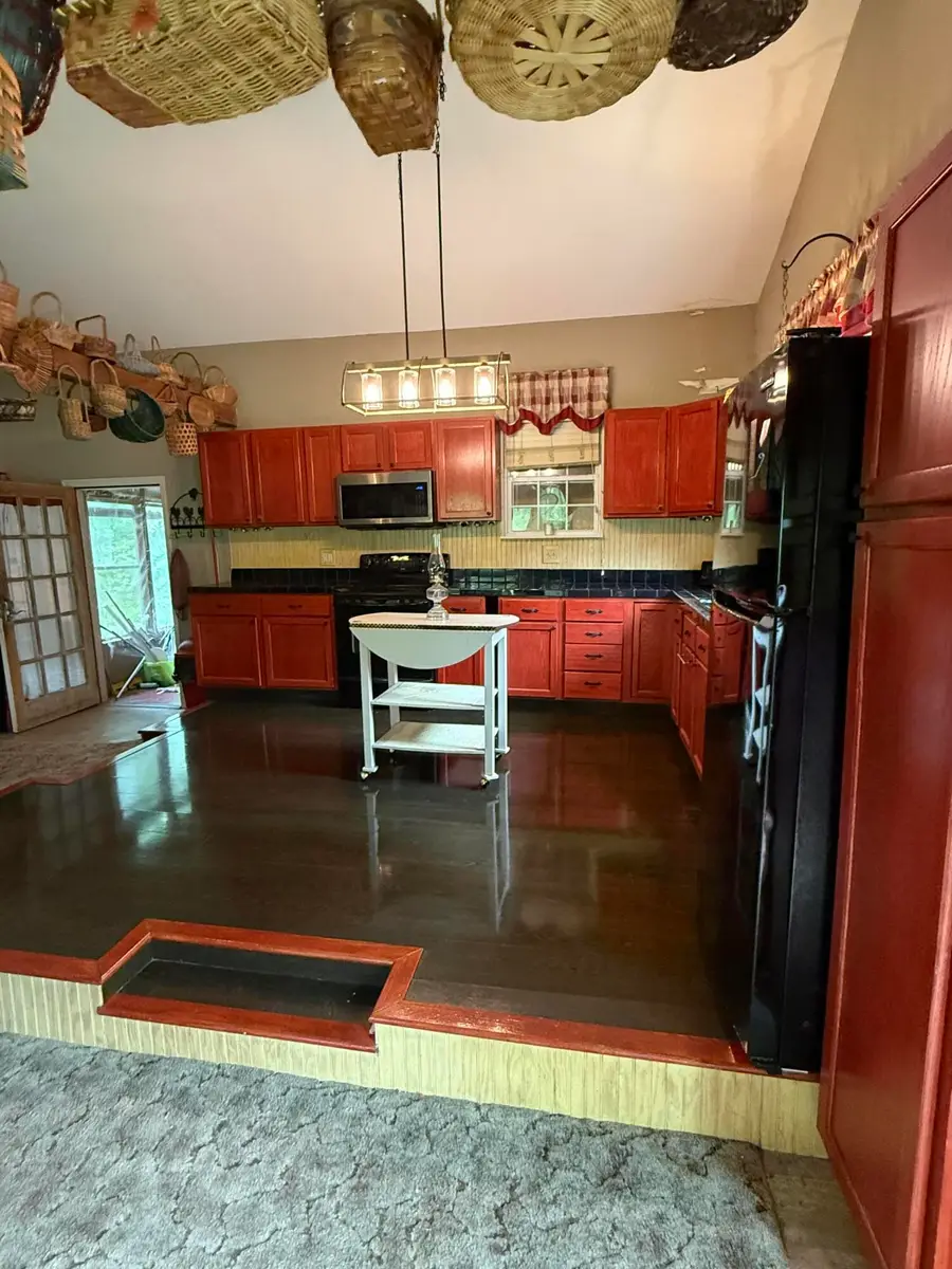 235 Elkview Road, Somerset, KY 42501 - #3