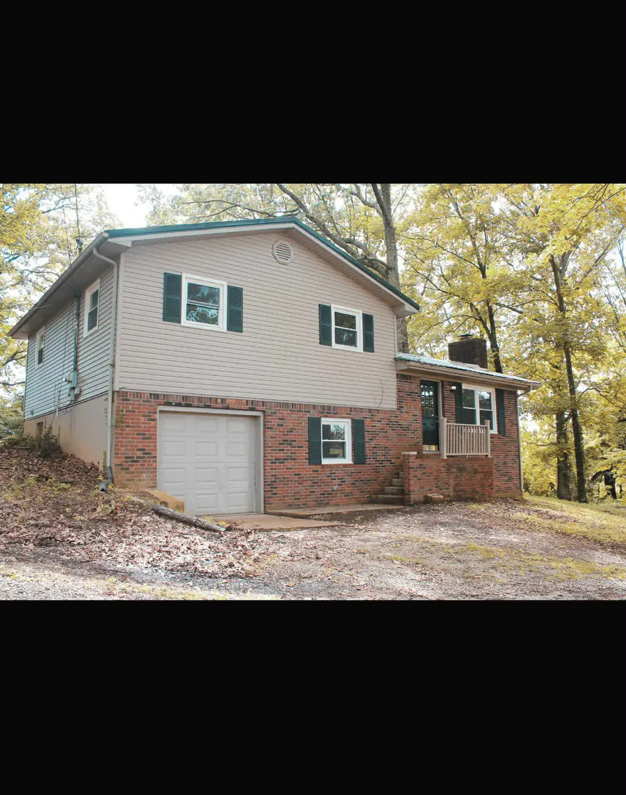 2395 Highway 452, Eubank, KY 42567 - #2
