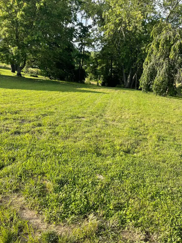 232 Mills Avenue, Flemingsburg, KY 41041