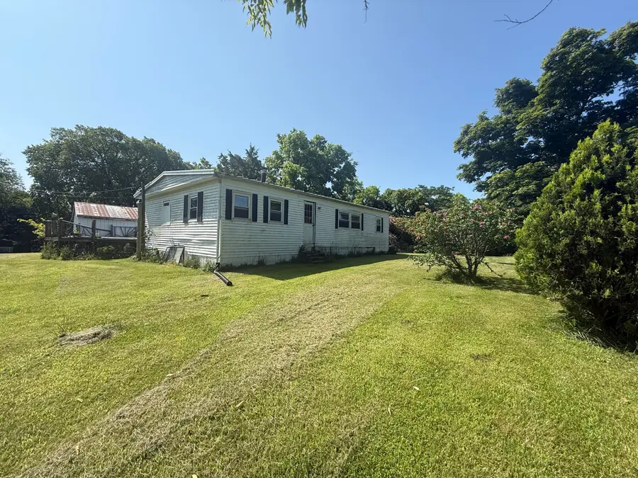 4625 Bardstown Road, Lawrenceburg, KY 40342 - #3