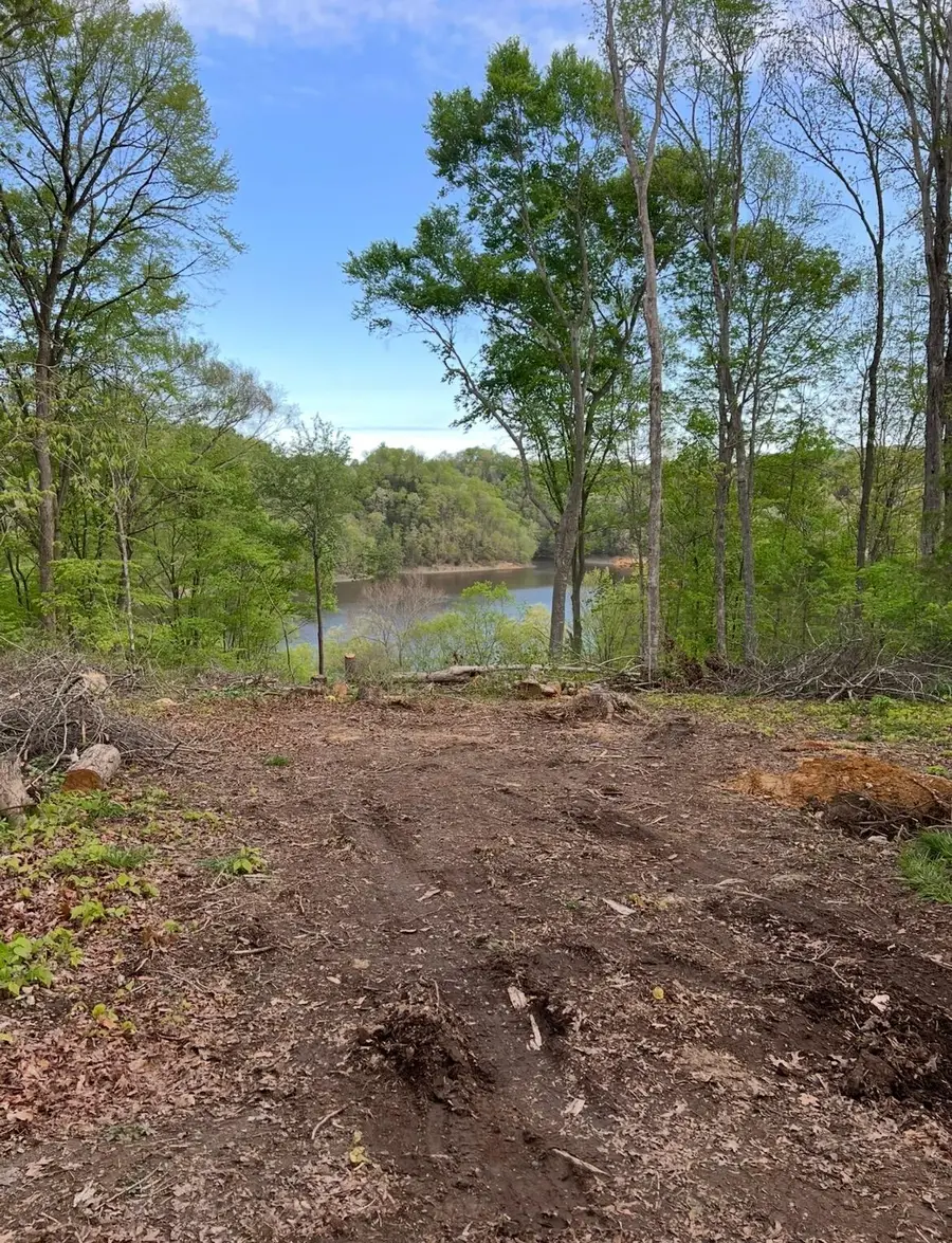 12 W Old Jamestown Road, Russell Springs, KY 42642 - #2