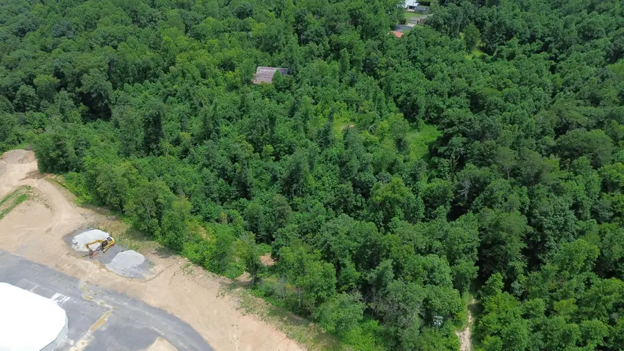 9999 Mountain View, Williamsburg, KY 40769 - #3