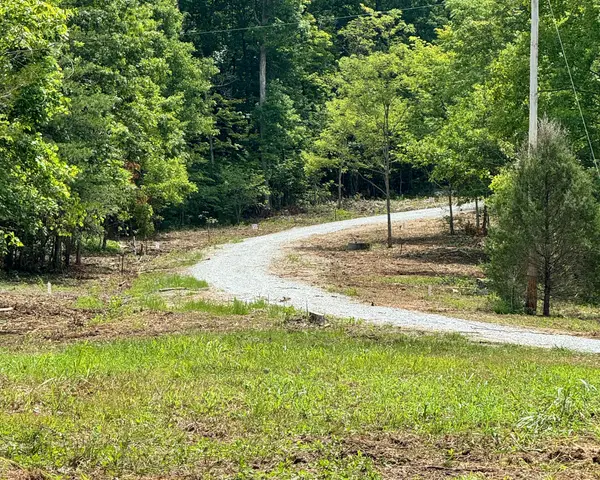 11 Genes Road, Somerset, KY 42503
