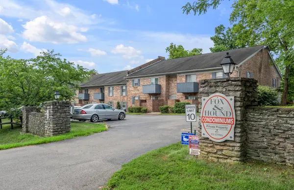 1064 Armstrong Mill Road #C, Lexington, KY 40517