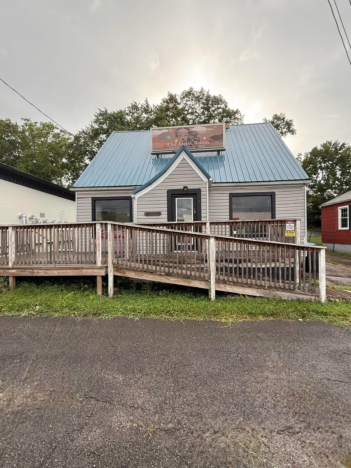 813 S 4th Street, Danville, KY 40422 - #1