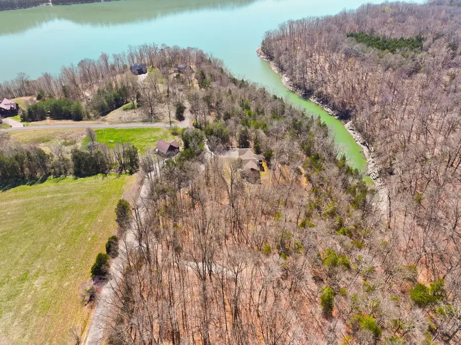 8 Beechwood Drive, Nancy, KY 42544 - #3