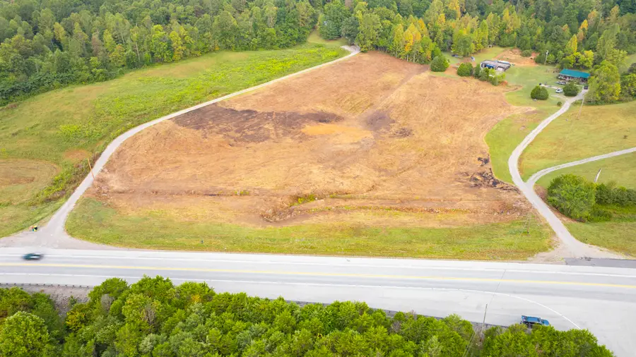 9300 Lake Cumberland Road, Mount Vernon, KY 40456 - #3