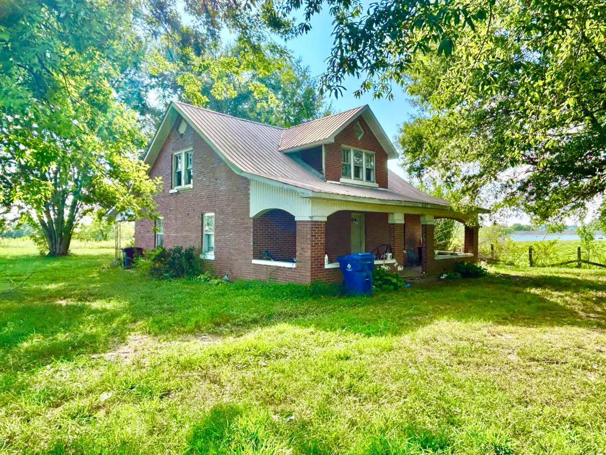 10185 W Hwy 80, Nancy, KY 42544 - #1