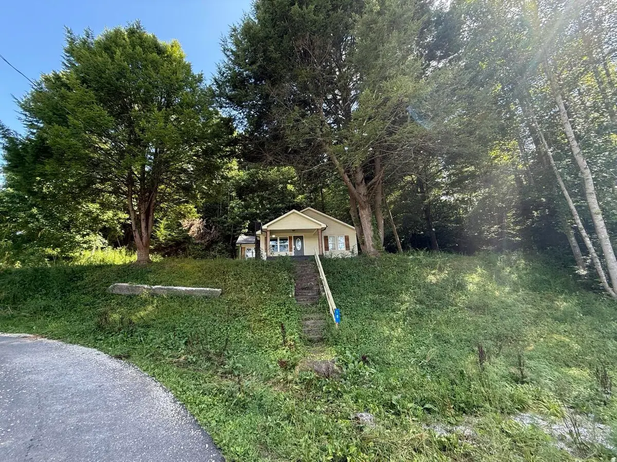 105 Mcclure Street, Livingston, KY 40445 - #1