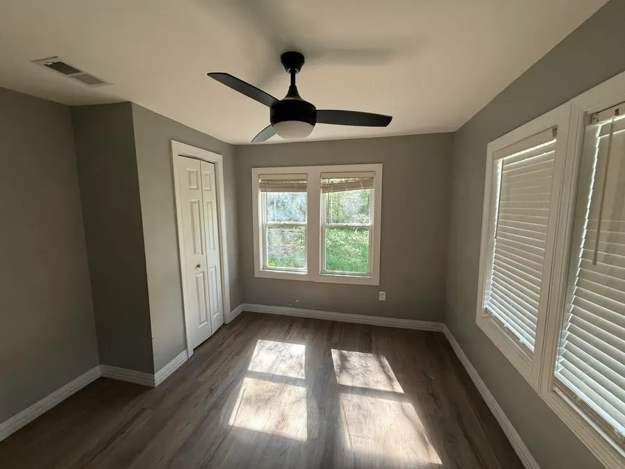 105 Mcclure Street, Livingston, KY 40445 - #3