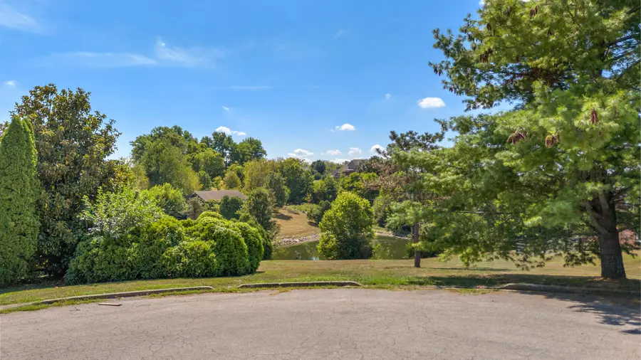 304 Anglewood Court, Richmond, KY 40475 - #3