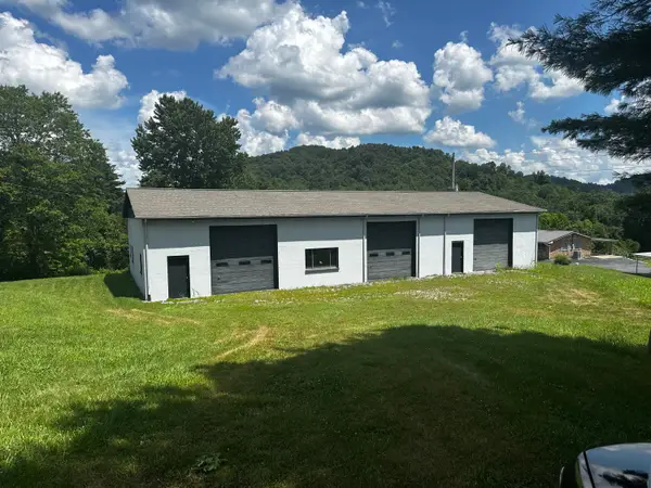 272 Valentine Branch Road, Cannon, KY 40923